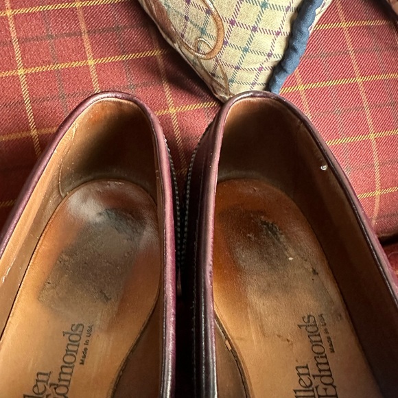 ALLEN EDMONDS ? Men’s Burgundy All Leather ‘Wakefield’ Kiltie Loafer - 10.5 D